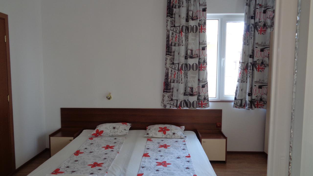 Vlasta Guest House Sozopol Exteriör bild